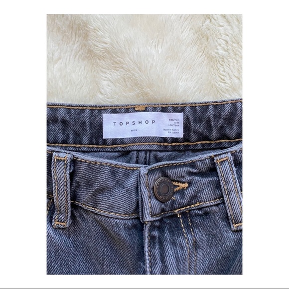 Jeans - Picture 2 of 3